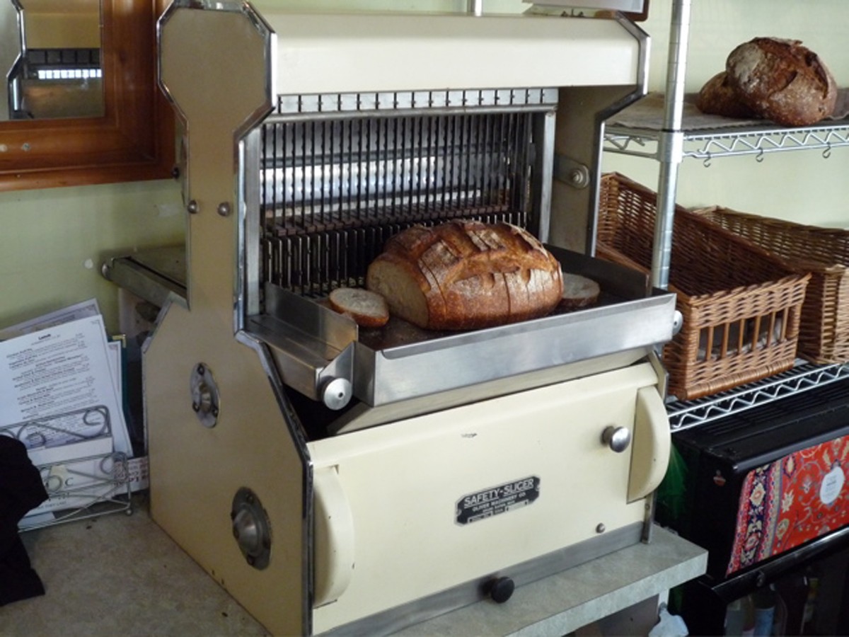 Bread slicer at Café Brio - PHOTO COURTESY OF CAFÉ BRIO