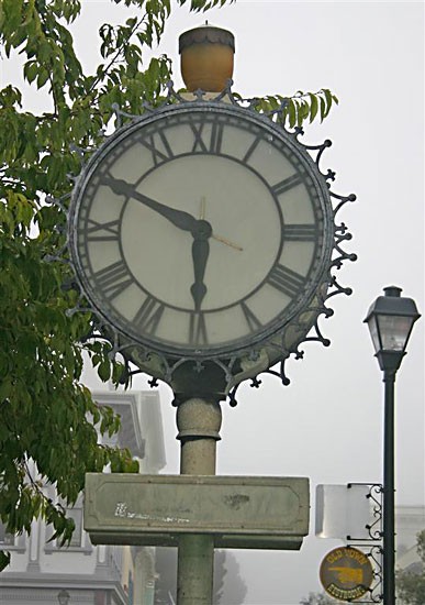 One of Eureka's twin clocks on 2nd Street.