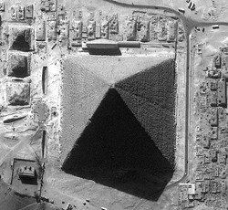 Pyramid of Khufu from 400 miles high. Ikonos
