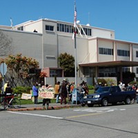 RICHARDSON GROVE PROTESTS AT CALTRANS OFFICE IN EUREKA.