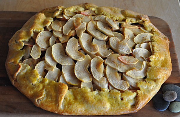 The french word galette derives from galet meaning pebble. Photo by Simona Carini
