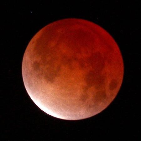 total-lunar-eclipse.jpg