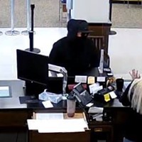 EPD Searching for 'Armed and Dangerous' Bank Robbery Suspects