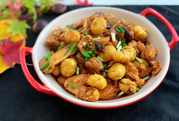 A pot of the hearty fall flavors of chestnuts, mushrooms and chicken.