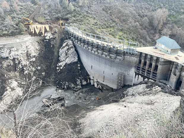 The 225-foot-tall Copco 1 dam after drawdown.