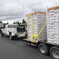 Blue Lake Rancheria Delivers Food to Karuk Tribal Members 'Devastated' by Slater Fire (2)
